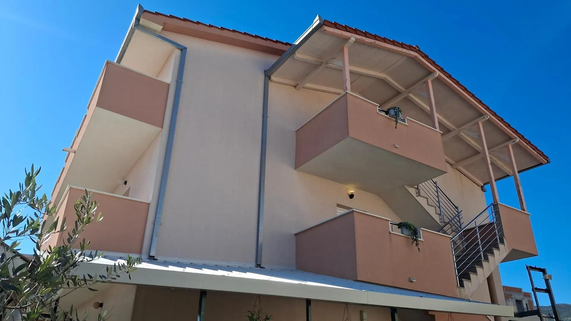 Apartman With Adriatic View 